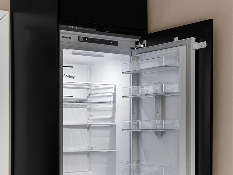 Smart Refrigerator